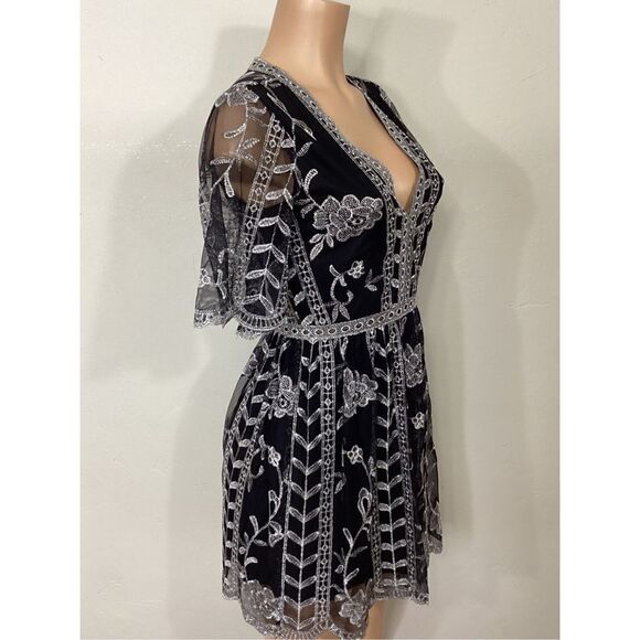 New. Socialite black and silver lace dress. Small. Retails $129 - Picture 3 of 10